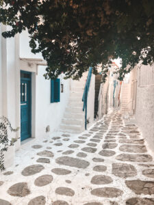 Things to Do in Mykonos, Greece in 1 Day | Itinerary - Meredith Copeland